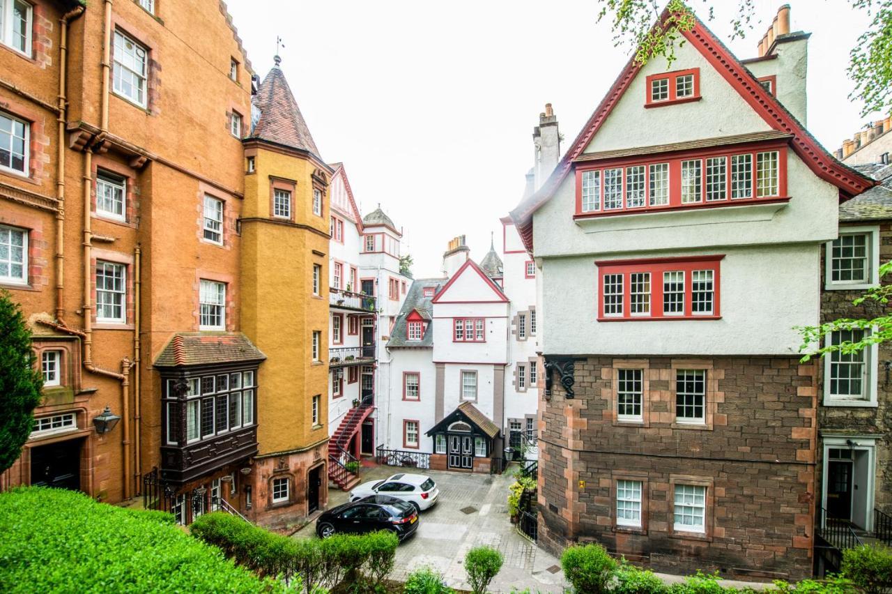 Famous House, 1 Minute From Edinburgh Castle Appartement Buitenkant foto