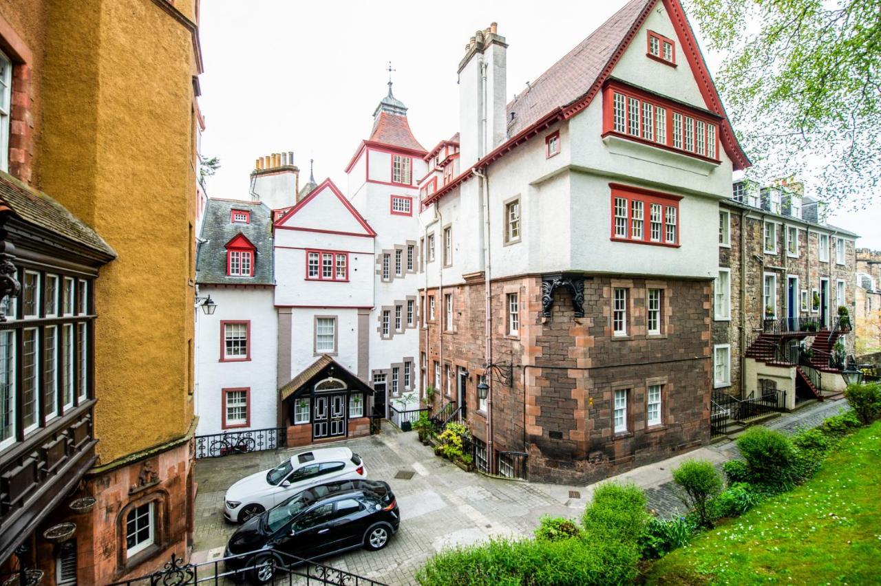 Famous House, 1 Minute From Edinburgh Castle Appartement Buitenkant foto